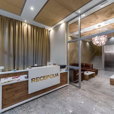Hotel Franca Ulcinj Ngoại thất bức ảnh