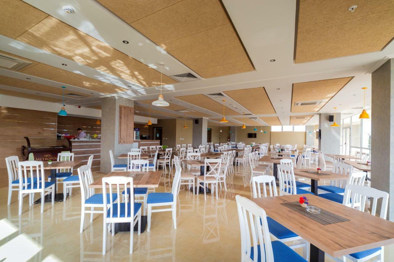 Hotel Franca Ulcinj Ngoại thất bức ảnh