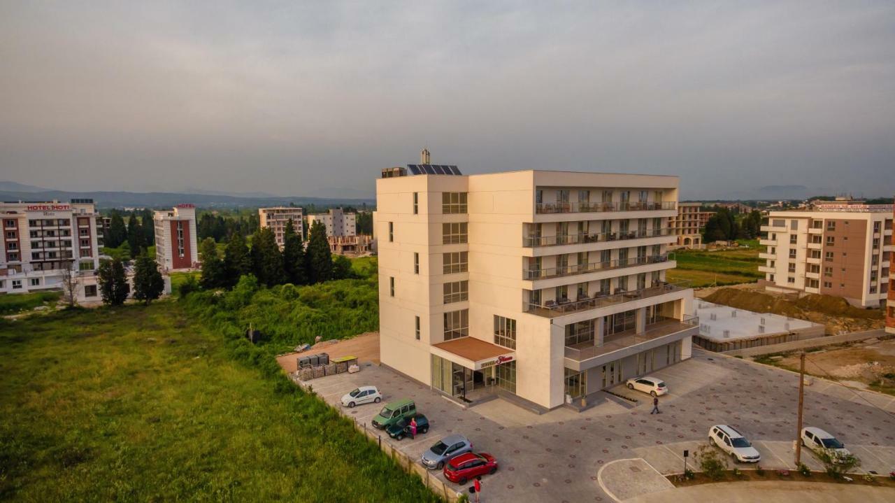 Hotel Franca Ulcinj Ngoại thất bức ảnh